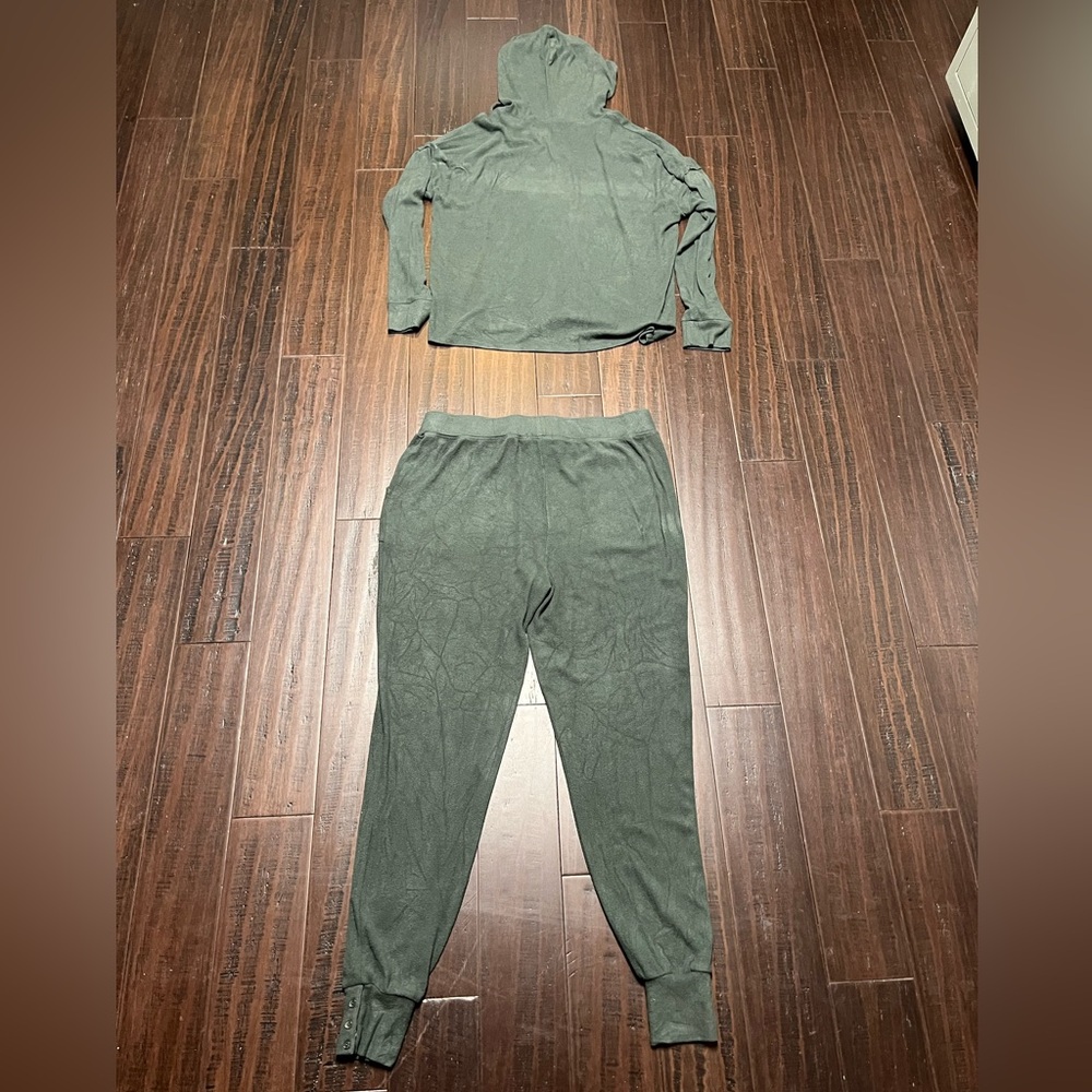 mododoc hunter green jogger set - Picture 7 of 9